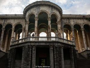 Menghidupkan Kembali Tempat Liburan Bangsawan Uni Soviet