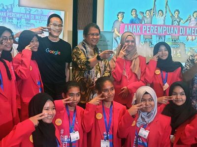 5 Anak Perempuan Jadi Menteri, Dubes dan Pemimpin Redaksi Dalam Sehari