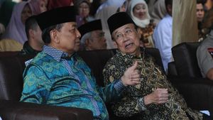 Foto-foto Wiranto Sebelum Penusukan