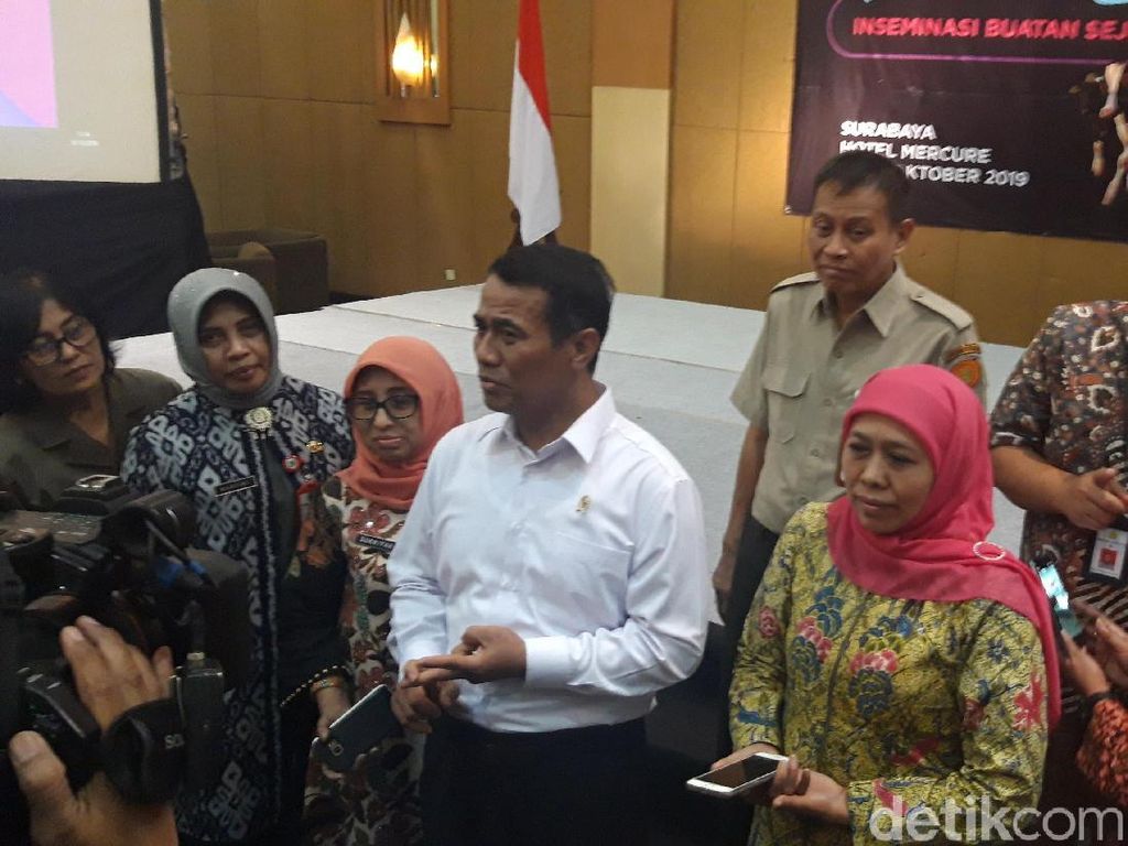 Ditanya Soal Gerindra Incar Kursi Mentan, Amran: Kami Ini Pembantu Presiden Ditanya Soal Gerindra Incar Kursi Mentan, Amran: Kami Ini Pembantu Presiden