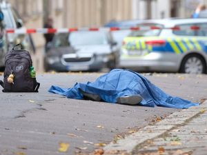 Suasana Pasca Penembakan Brutal di Jerman Suasana Pasca Penembakan Brutal di Jerman