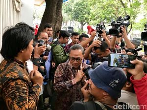 Pimpinan MPR Sambangi Rumah Megawati Undang ke Pelantikan Jokowi