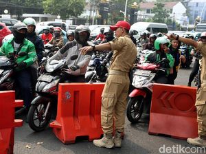Ada Rencana Demo, Jalan Merdeka Barat Ditutup