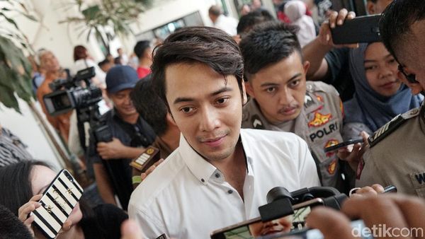 Nasib Kriss Hatta, Uang Rp 150 Juta Raib Tetap Dipenjara