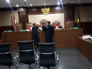 Kivlan Zen Dirawat di RSPAD, Sidang Kasus Senpi Ilegal Ditunda