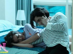 SIN Kisah Cinta Sepasang Remaja SIN Kisah Cinta Sepasang Remaja