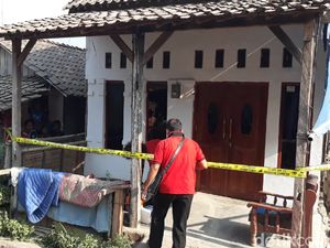 Pipit Terlibat Penusukan Wiranto, Ortu di Brebes Tak Mau Keluar Rumah