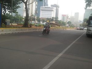 Massa Petani Bubar, Jalan Medan Merdeka Barat Dibuka Lagi