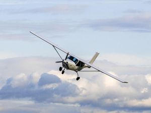 Tragis Pesawat Jatuh di Yunani Tewaskan Seorang Pilot WNI Tragis Pesawat Jatuh di Yunani Tewaskan Seorang Pilot WNI