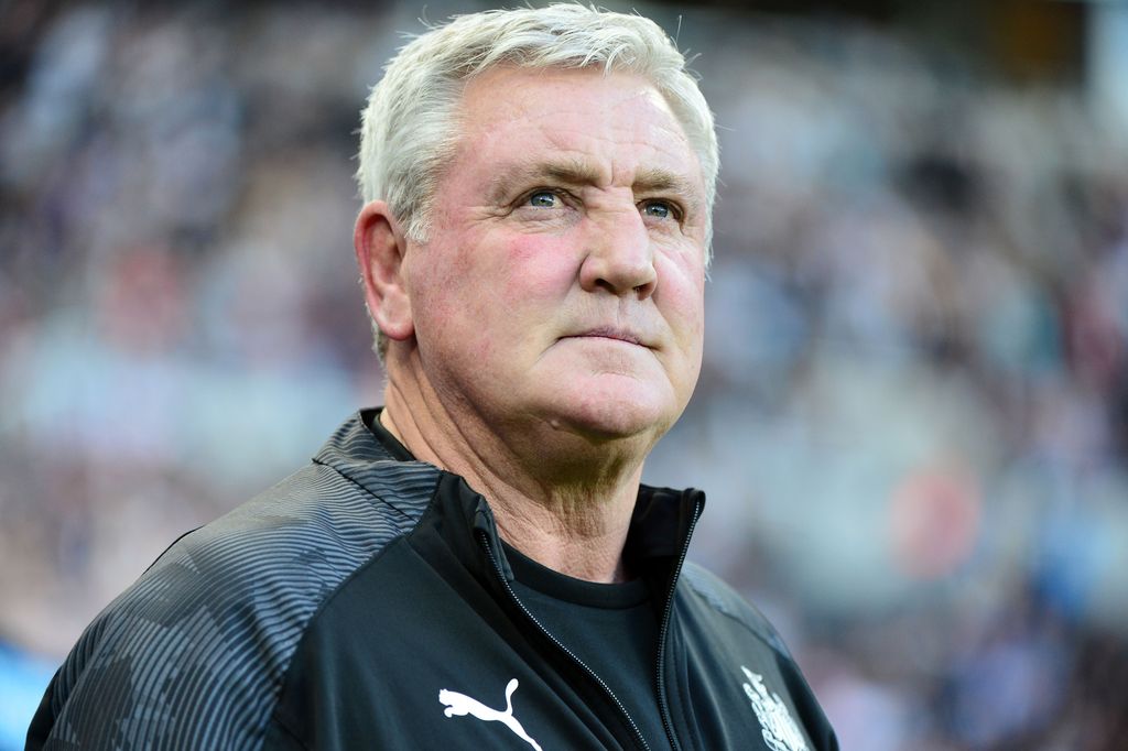 NEWCASTLE UPON TYNE, ENGLAND - SEPTEMBER 21: Steve Bruce, Manager of Newcastle United looks on prior to the Premier League match between Newcastle United and Brighton & Hove Albion at St. James Park on September 21, 2019 in Newcastle upon Tyne, United Kingdom. (Photo by Mark Runnacles/Getty Images)