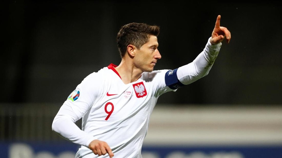 Gareth Southgate menilai Polandia tetap berbahaya meski tanpa Robert Lewandowski (Foto: Ints Kalnins/Reuters)