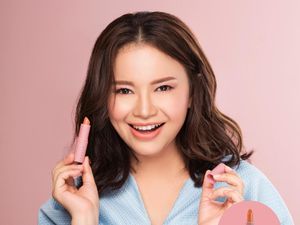 Saat Artis Indonesia Ramai-ramai Bisnis Lipstik