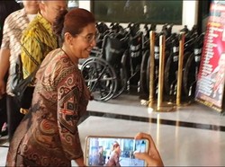 Gaya Lucu Bu Susi Saat Ditanya Kemungkinan Jadi Menteri Kembali