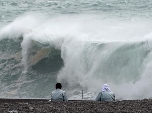Update Topan Super Jepang, Hujan Lebat di Sejumlah Wilayah Update Topan Super Jepang, Hujan Lebat di Sejumlah Wilayah