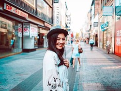 Peringati Hari Kartini, Eriska Rein Unggah Foto Masa Kecilnya