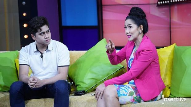 Athalla Naufal dan Venna Melinda