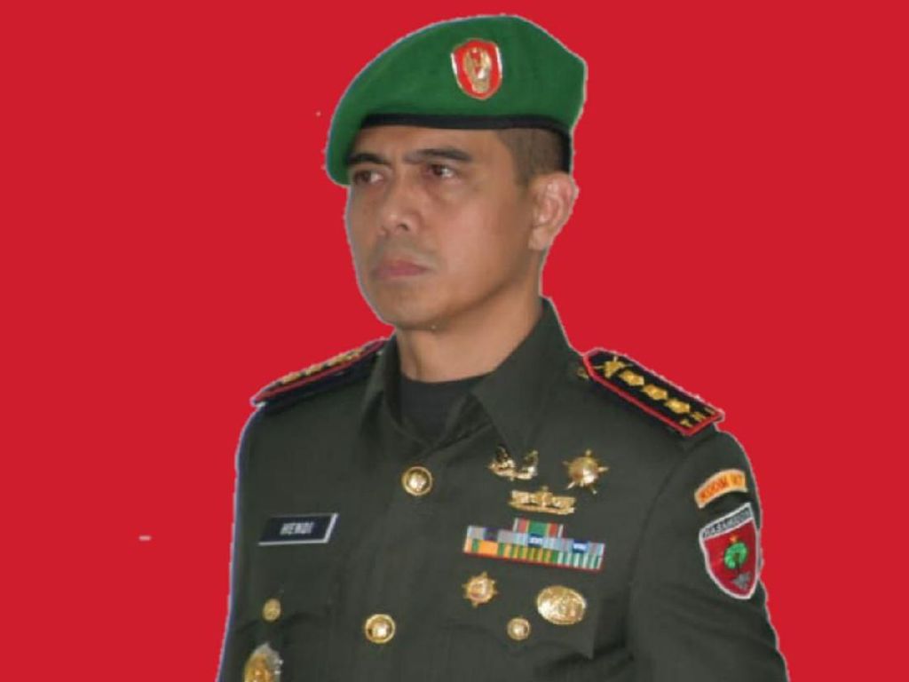 Dandim Kendari Dicopot Gegara Postingan Istri, Kodam: Martabat Prajurit Jatuh Dandim Kendari Dicopot Gegara Postingan Istri, Kodam: Martabat Prajurit Jatuh