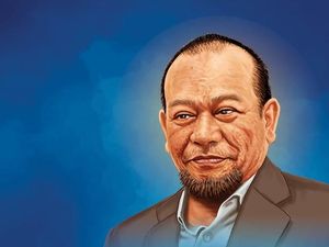 Dicitrakan Preman, Ini 4 Sisi Relijius La Nyalla Dicitrakan Preman, Ini 4 Sisi Relijius La Nyalla