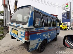 Mesin Kapal Pengangkut BBM Sempat Rusak, Antrean di SPBU Palu Mengular