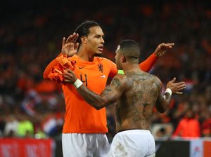 Main Sabar dan Tenang, Belanda pun Mampu Atasi Irlandia Utara Main Sabar dan Tenang, Belanda pun Mampu Atasi Irlandia Utara