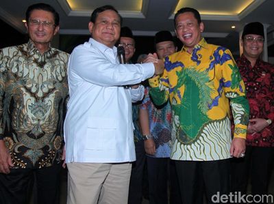 Salam Komando Prabowo dan Ketua MPR