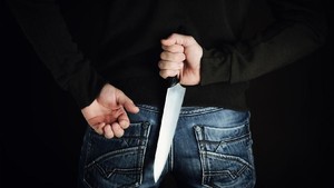 PSK di Bandar Lampung Ditusuk Tamunya hingga Kritis
