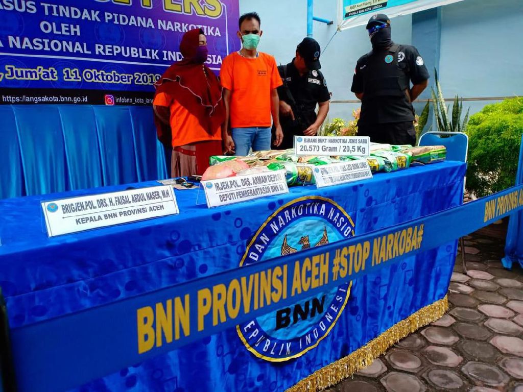 Simpan 20 Kg Sabu di Rumah, Sipir dan Istri di Aceh Dibekuk Simpan 20 Kg Sabu di Rumah, Sipir dan Istri di Aceh Dibekuk