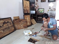 Warga Bantul Sulap Pelepah Pisang Jadi Lukisan Bernilai Tinggi