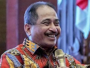 Eks Menteri Pariwisata Ramal Grab dan Bukalapak Bakal Gabung, Beneran Nih? Eks Menteri Pariwisata Ramal Grab dan Bukalapak Bakal Gabung, Beneran Nih?
