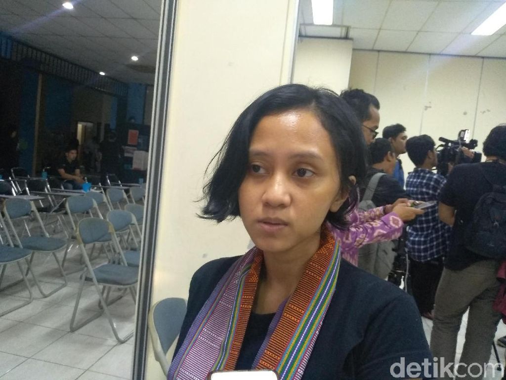 Buzzer Terlibat Politik, Medsos Jadi Pedang Mata Dua Bagi Demokrasi Buzzer Terlibat Politik, Medsos Jadi Pedang Mata Dua Bagi Demokrasi