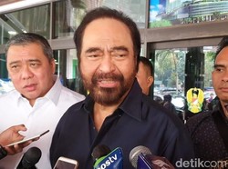 Surya Paloh: Sejarah Bisa Berubah Kalau Penanganan Wiranto Terlambat