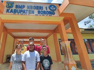 Cerita Anak Sorong yang Kenal Internet dari Lahir