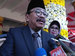 Soekarwo Sebut Apa yang Dilakukan Khofifah untuk Jatim Luar Biasa