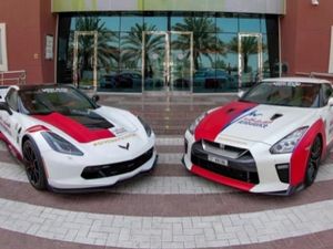 Di Dubai Ambulansnya Pakai Mobil Sport