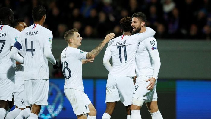 Gol tunggal Olivier Giroud antakan Prancis menang 1-0 atas Islandia (Foto: REUTERS/Gonzalo Fuentes) Gol tunggal Olivier Giroud antakan Prancis menang 1-0 atas Islandia (Foto: REUTERS/Gonzalo Fuentes)