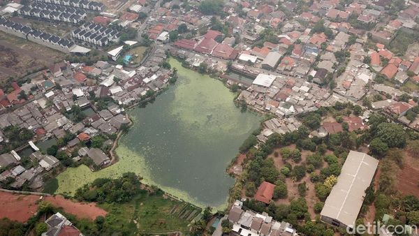 Area Resapan Air di Kawasan Tangerang Selatan Menyusut