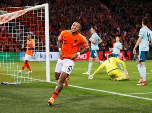 Tandang ke Belarusia, Belanda Tanpa Memphis Depay