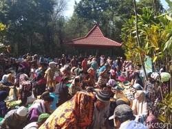 Unik! Dalam Tradisi Saparan di Temanggung Tiap Warga Bawa Tenong 