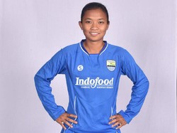 Nama: Febriana Kusumaningrum, Panggilan: Bambang