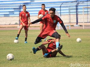 Nilmaizar Lakukan Eksperimen Sambut Persela Vs PSIS