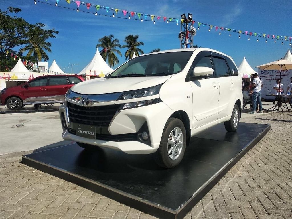 Avanza Veloz di Mata Milenial Manado: Desainnya Anak Muda Banget Avanza Veloz di Mata Milenial Manado: Desainnya Anak Muda Banget