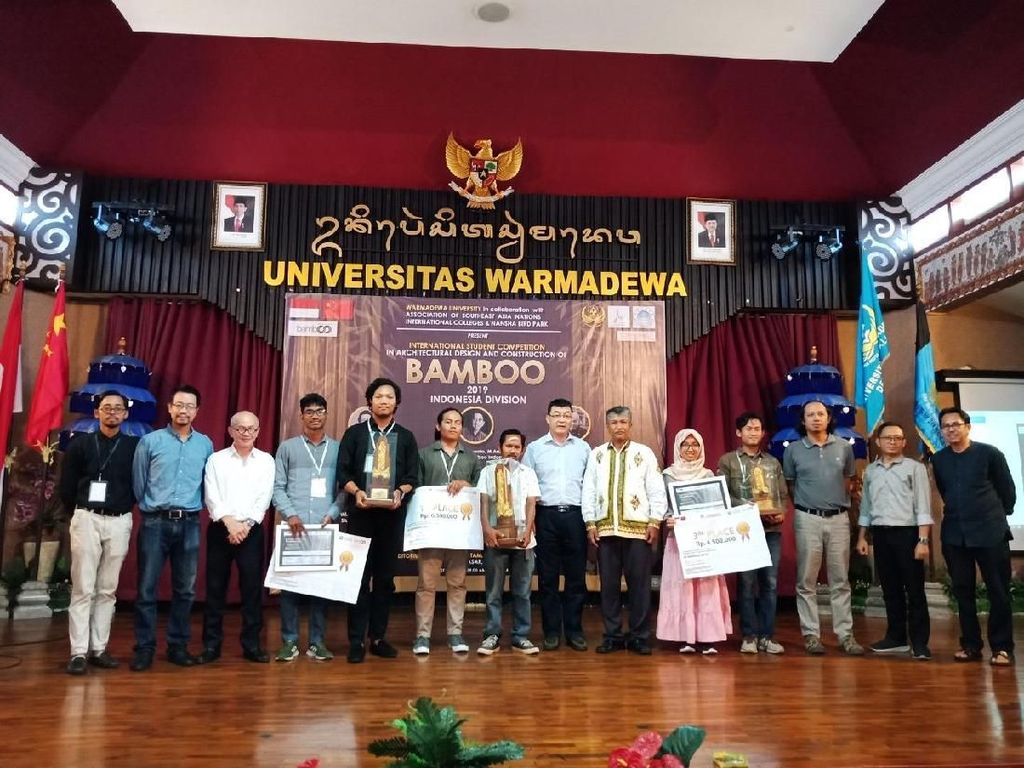 Universitas Warmadewa Juara International Bamboo Competition 2019 Universitas Warmadewa Juara International Bamboo Competition 2019