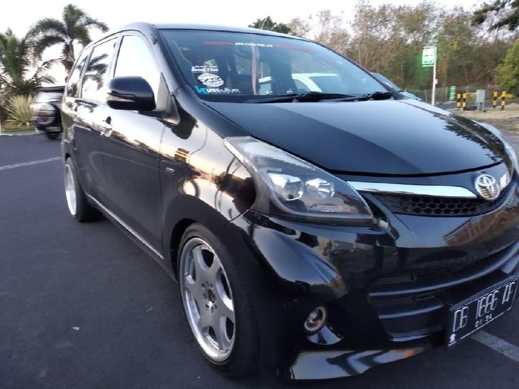 Avanza Elegan ala Ketua Komunitas Manado Avanza Elegan ala Ketua Komunitas Manado