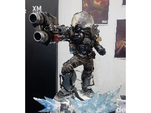 Tertarik Beli? Patung Mr Freeze Batman Dijual Rp 21 Juta