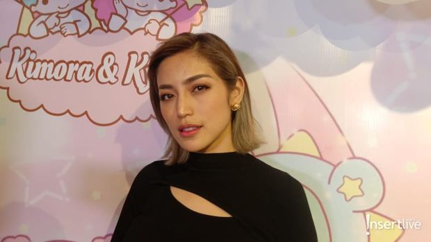 Jessica Iskandar di AEON Cakung 