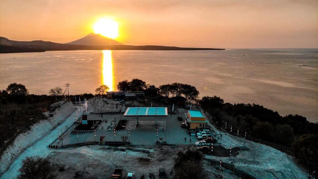 Mengintip Indahnya SPBU di Pesisir Pulau Lembata NTT Mengintip Indahnya SPBU di Pesisir Pulau Lembata NTT