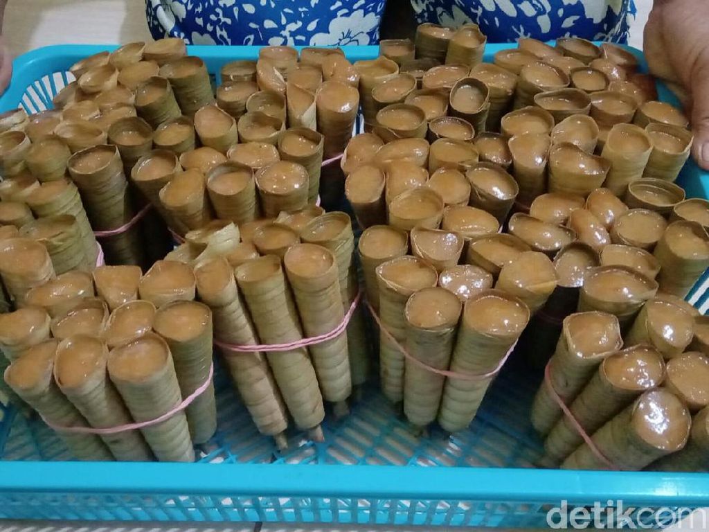 Cara Unik Pembuatan Clorot, Jajan Pasar yang Legit Enak Cara Unik Pembuatan Clorot, Jajan Pasar yang Legit Enak