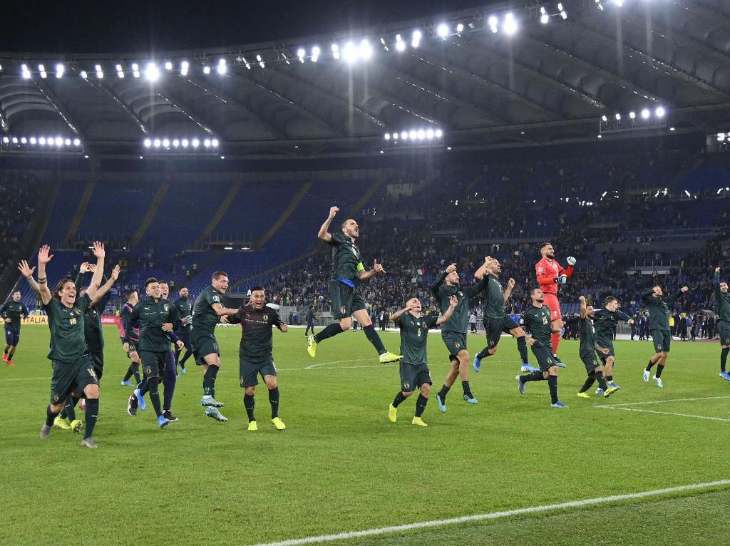 Italia: Dulu Tersungkur, Kini Lompat Lebih Tinggi Italia: Dulu Tersungkur, Kini Lompat Lebih Tinggi