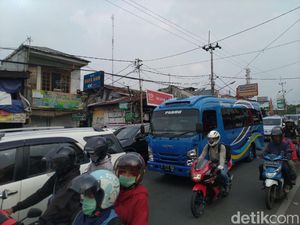 Begini Kondisi Macet di Puncak Saat Diberlakukan Buka-Tutup