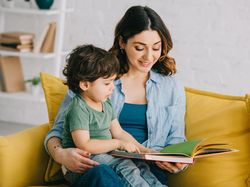 190 Ucapan Hari Ibu Terbaru, Singkat namun Berkesan